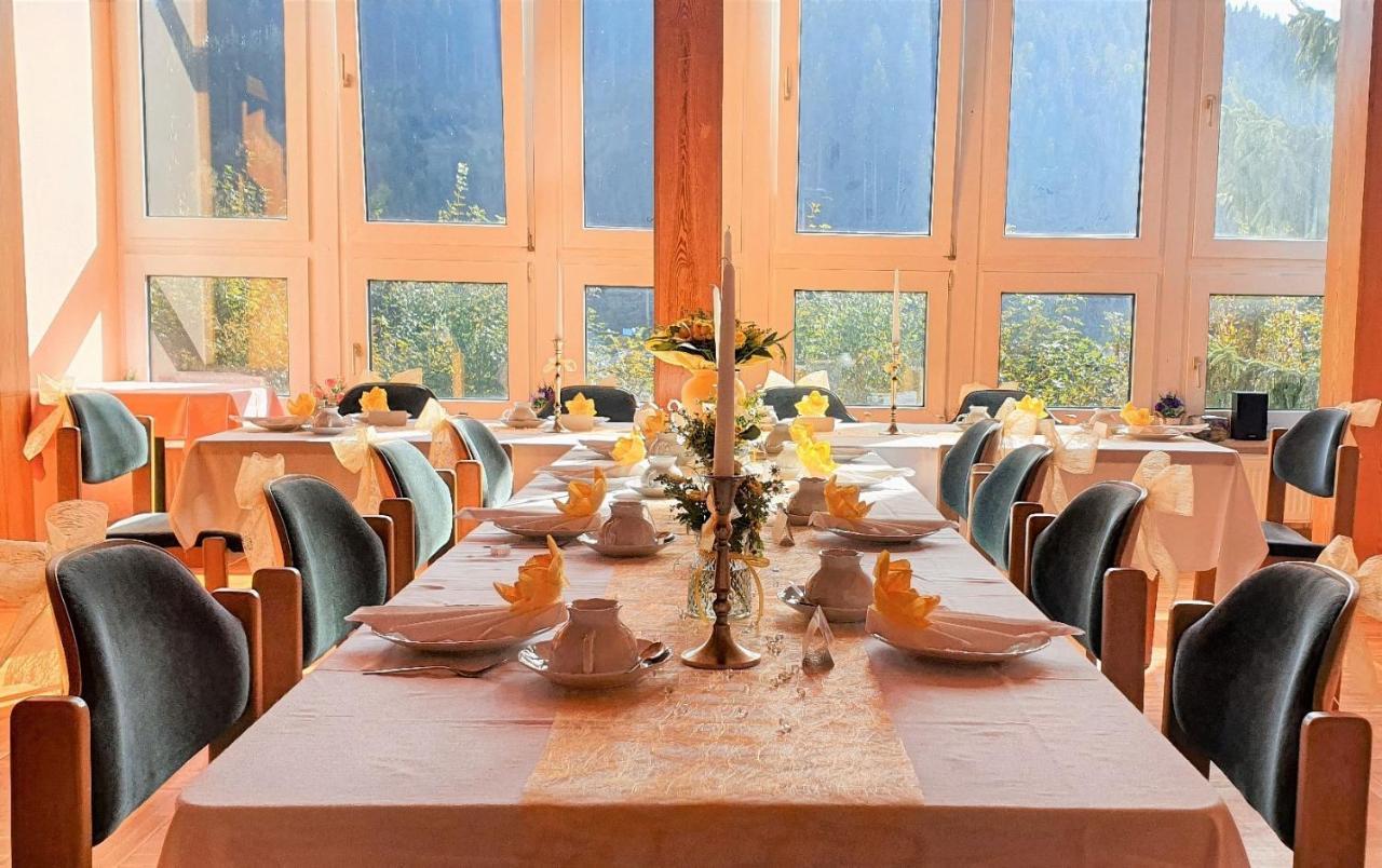 Waldhotel Feldbachtal Neuhaus am Rennweg Esterno foto